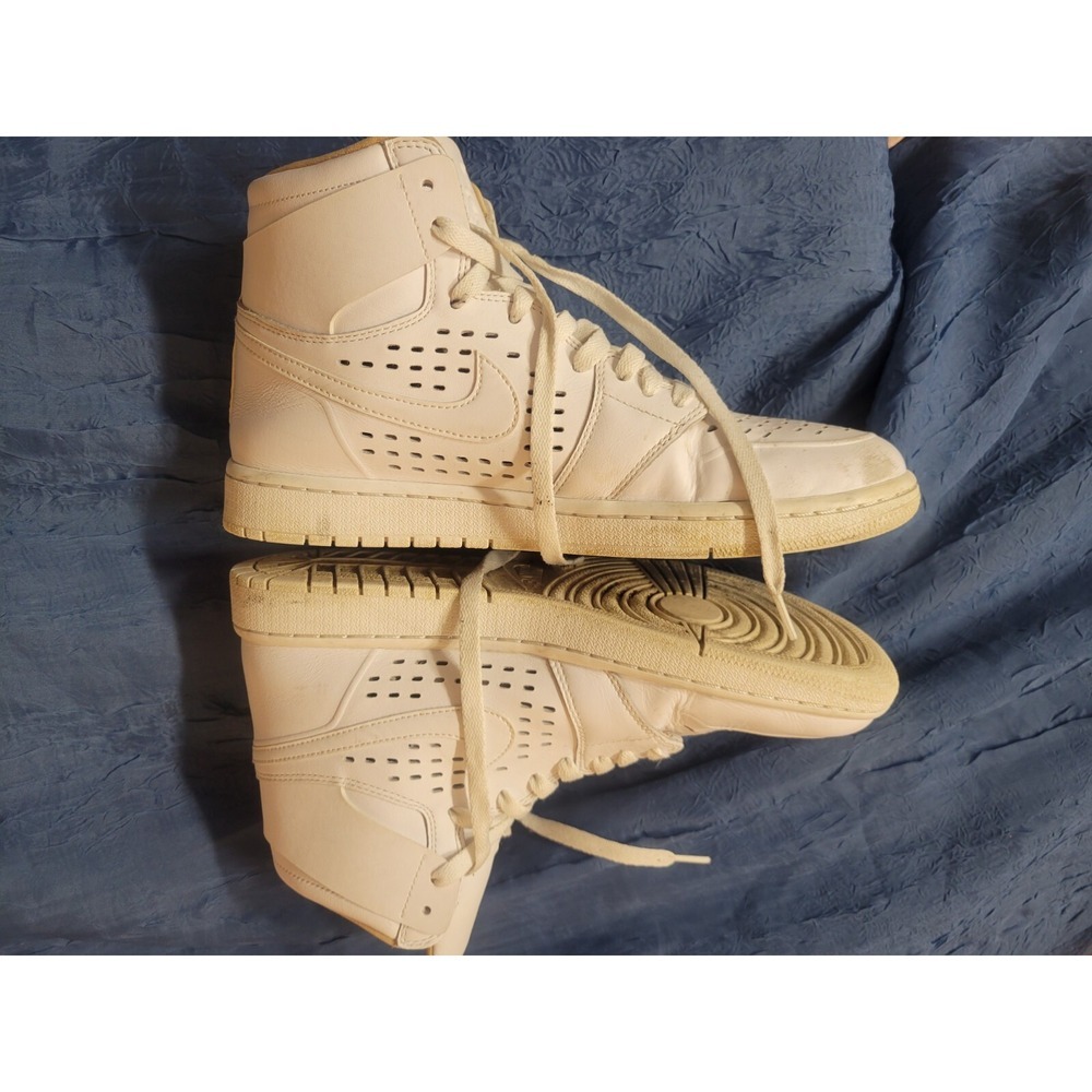 Nike Size 9.5 Air Jordan 1 Retro High White Vachetta Sneakers 845018142 - Picture 6 of 10